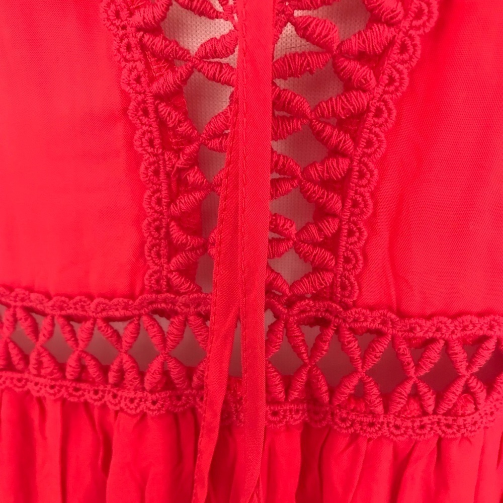 Red Cover up - Picture 6 of 7